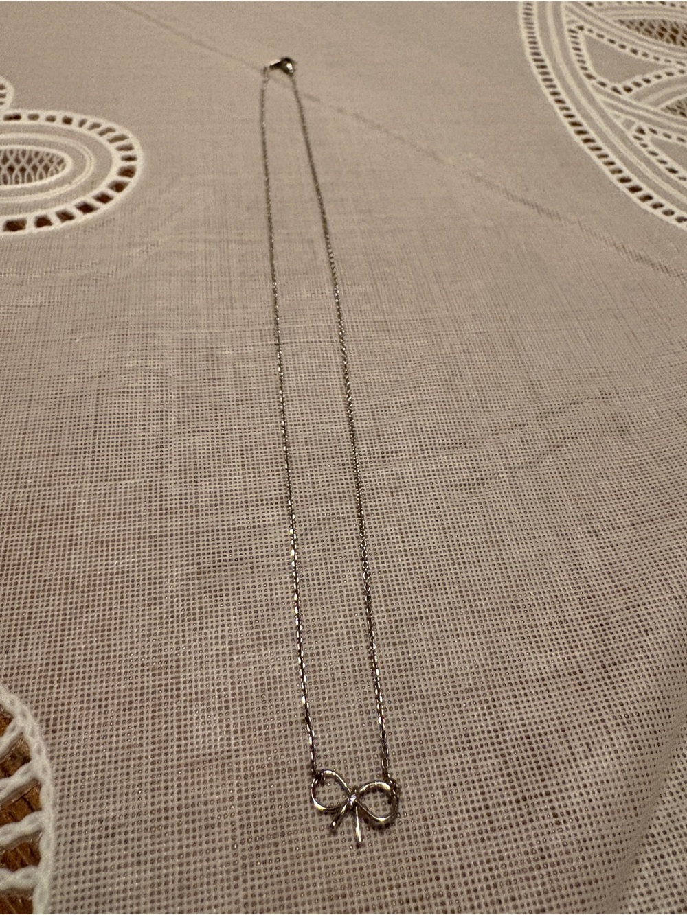 Dainty Silver Bow Pendant Necklace - Picture 3 of 3